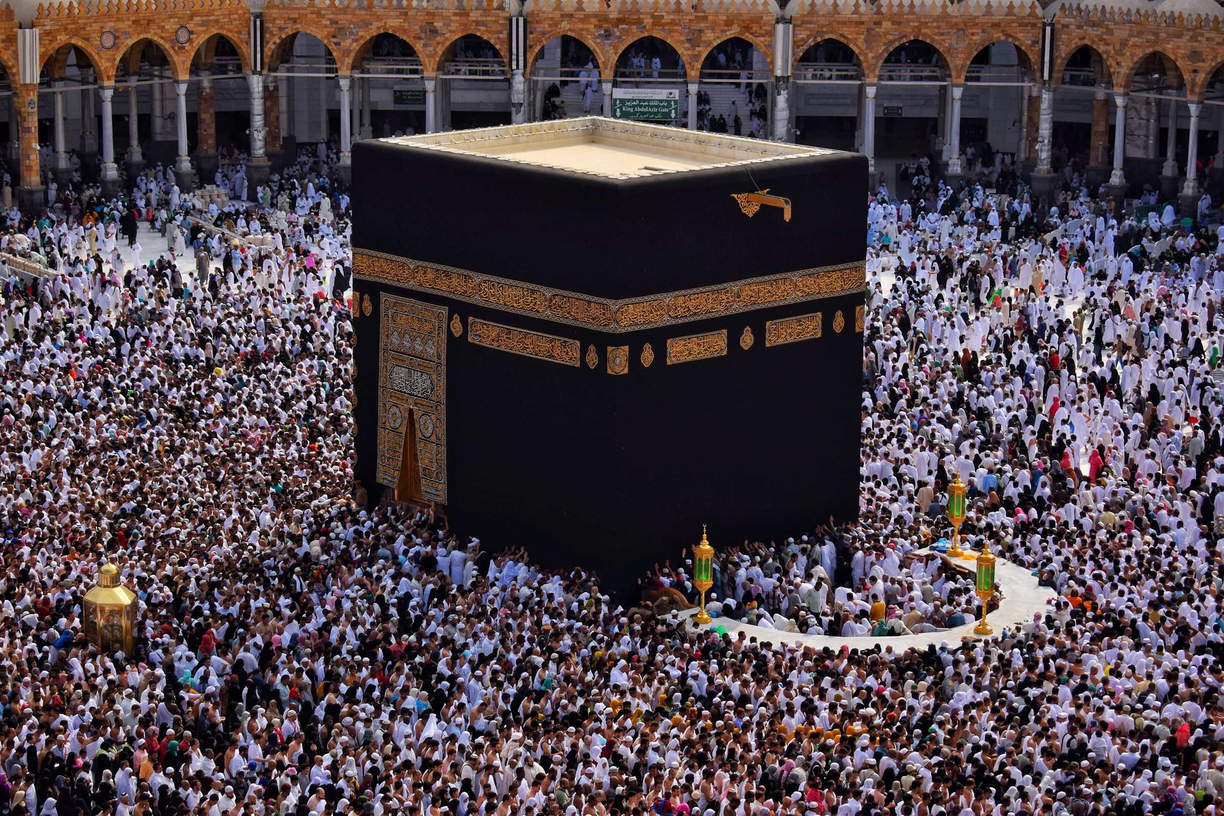 kabah-middle